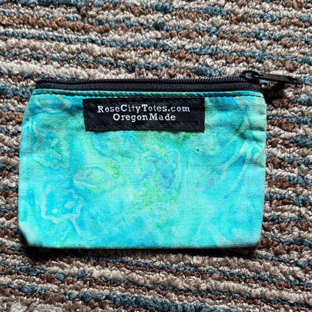Rose City Totes Aqua Pouch